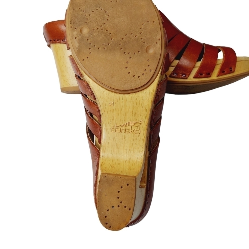 Dansko Tilly Clog Wooden Sandal Size 41 US 10.5 Brown Leather Comfort Platform - Picture 9 of 16